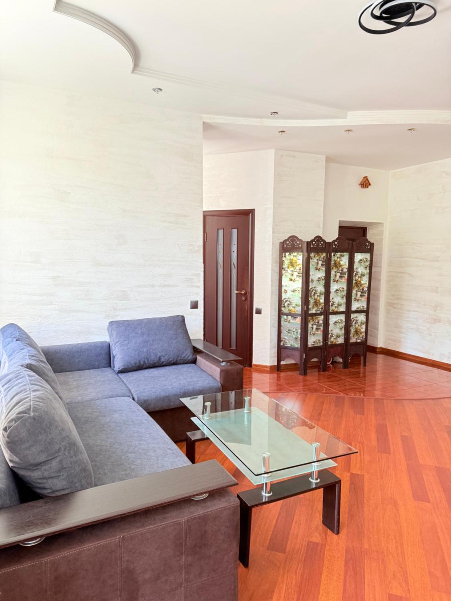 Светлая Квартира Apartment Odessa Exterior photo